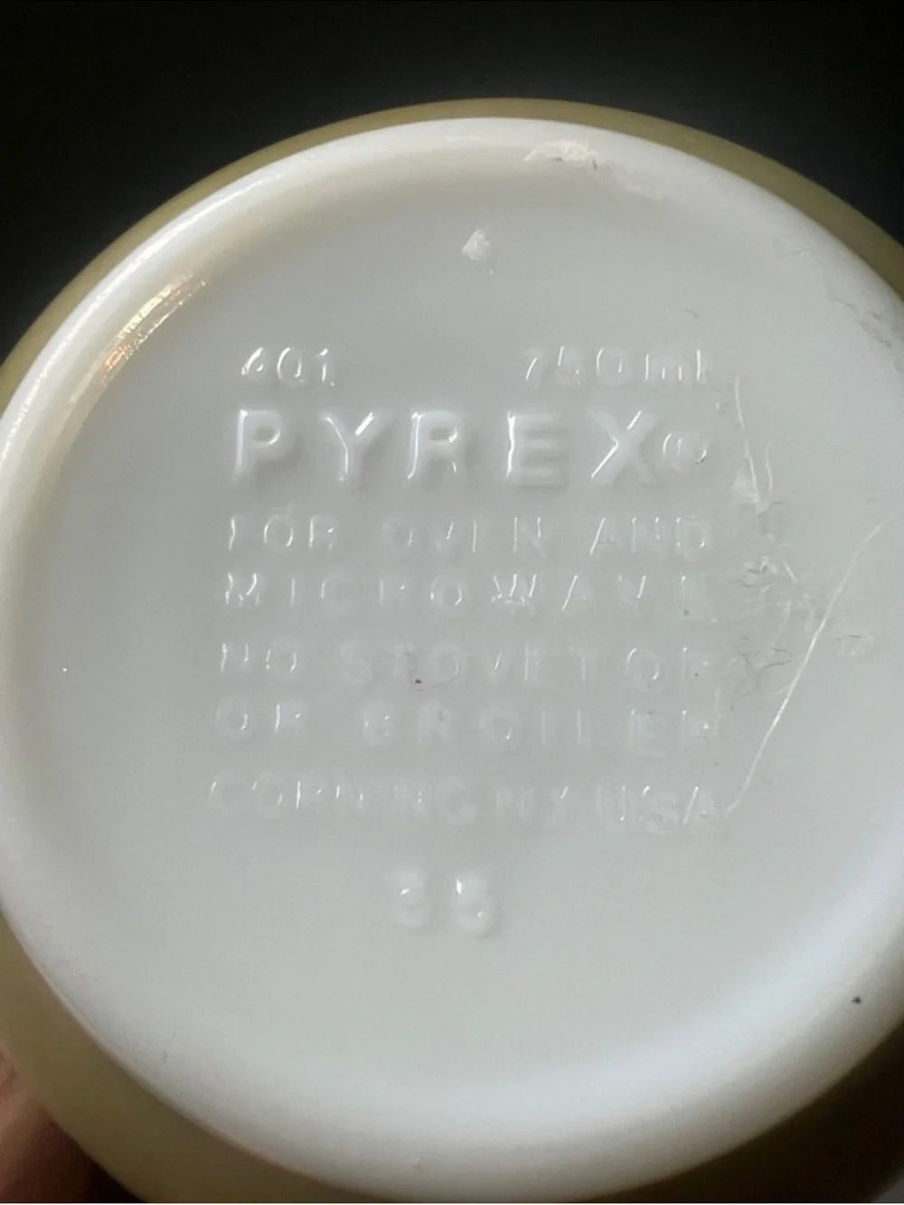 PYREX #401 Crazy Daisy Mixing Bowl Vintage